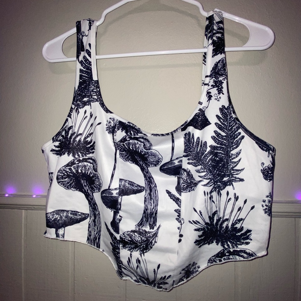 White and black floral tank top.
